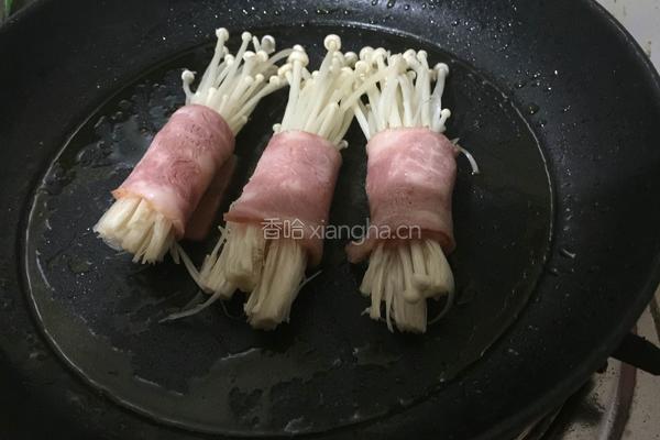 培根金针菇卷的做法图解6
