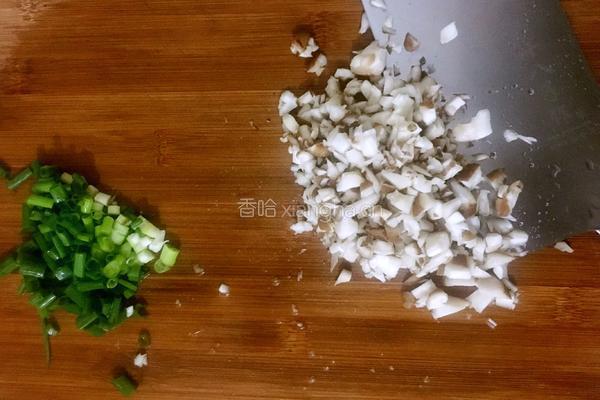香菇塞肉的做法图解2