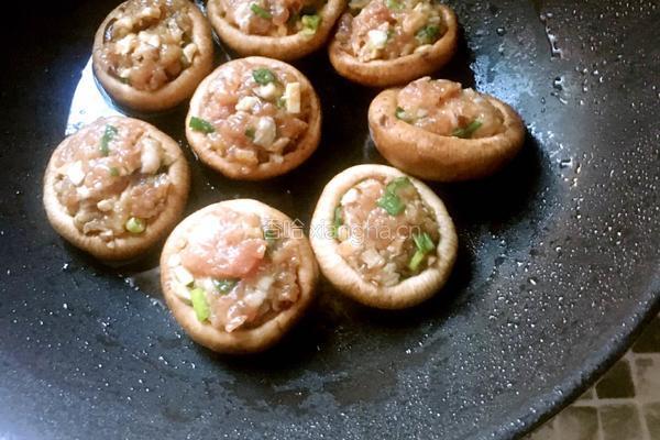 香菇塞肉的做法图解7