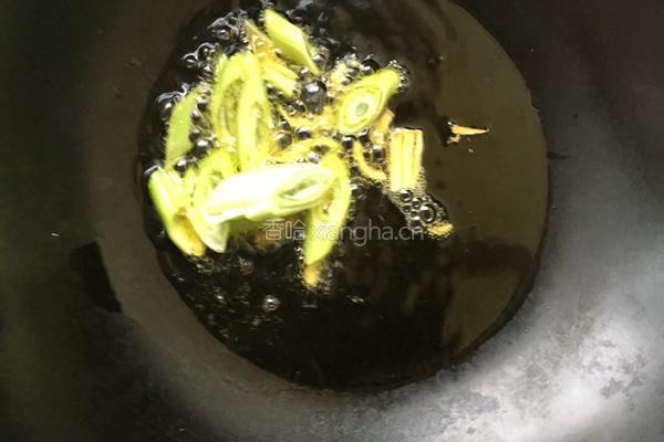 豆芽炒粉丝的做法图解3