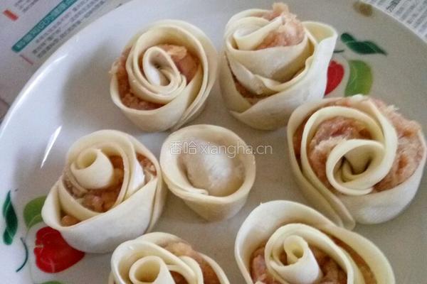 玫瑰花饺子的做法图解3