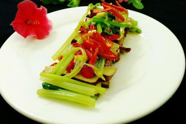 凉拌芹菜香干的做法图解6