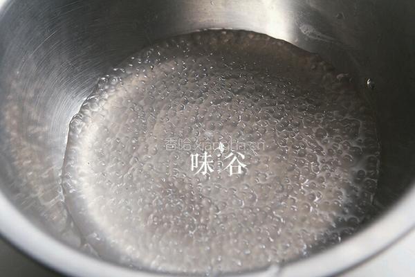香蕉牛奶西米露的做法图解4