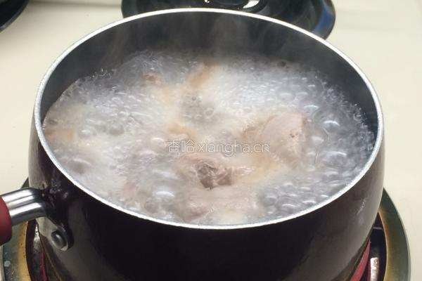 家常红烧排骨的做法图解1