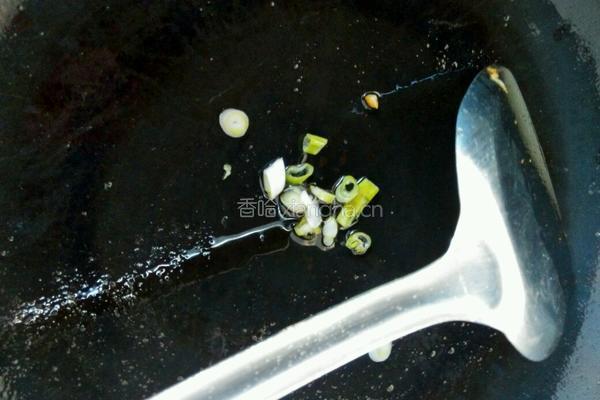 手撕白菜的做法图解3