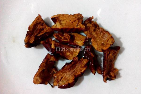 黄芪红枣茶的做法图解3
