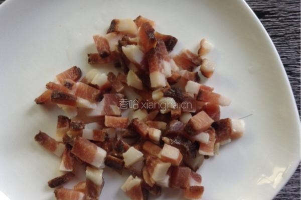 腊肉糯米饭的做法图解1