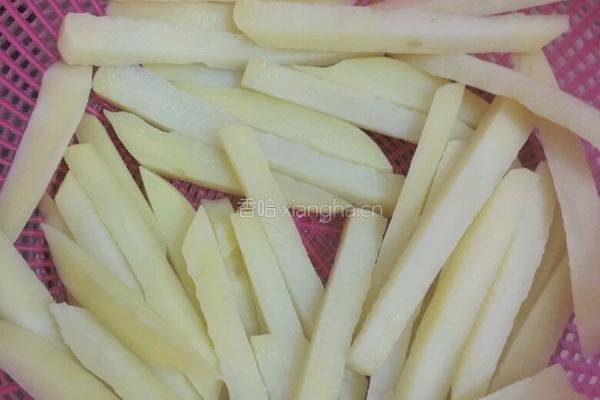 炸土豆条（薯条）的做法图解5