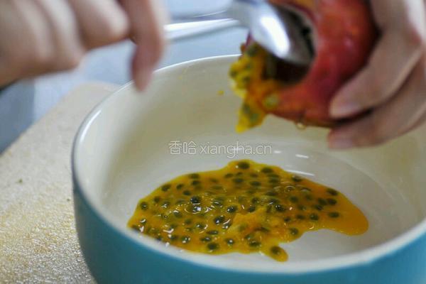 蜂蜜水果茶的做法图解2
