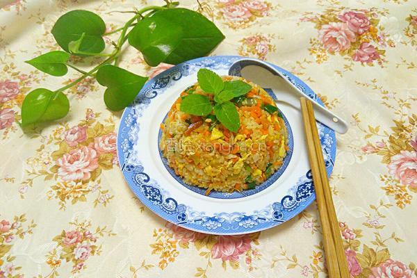 腊肠炒米饭的做法图解8