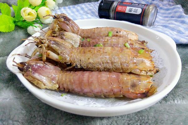 椒盐虾蛄的做法图解7