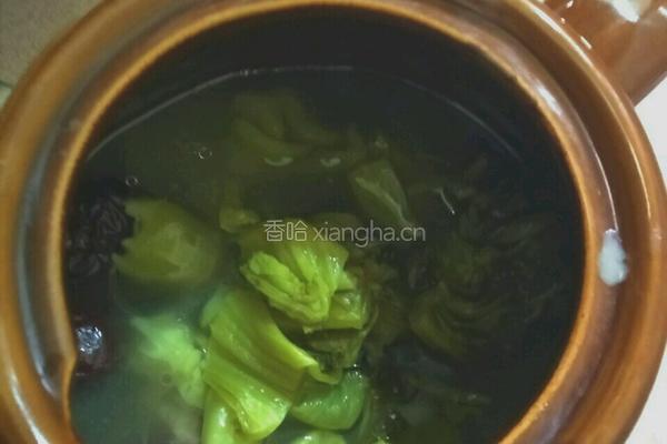 酸菜排骨汤的做法图解6