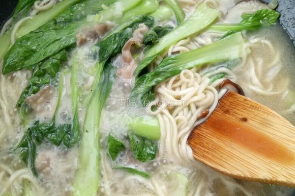 羊肉蔬菜面的做法图解8