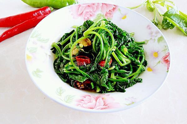 猪油渣炒青菜的做法图解9