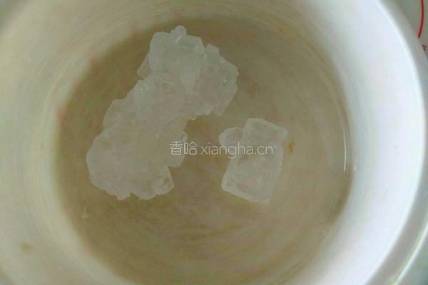 冰糖桃子的做法图解3