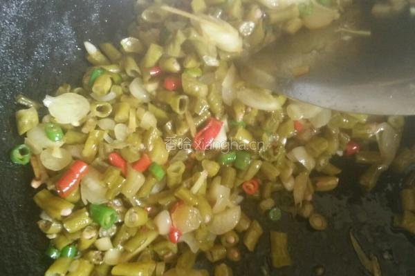 香辣酸豆角的做法图解5