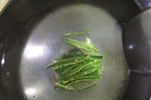 清炒胡萝卜丝的做法图解4