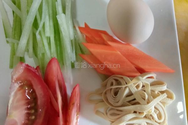 韩式豆浆面的做法图解2