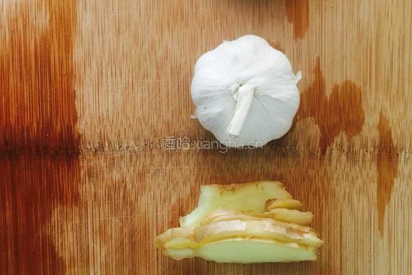 豆腐炖牛肉的做法图解2
