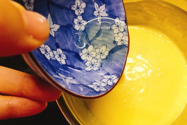 酸奶芒果慕斯蛋糕的做法图解13