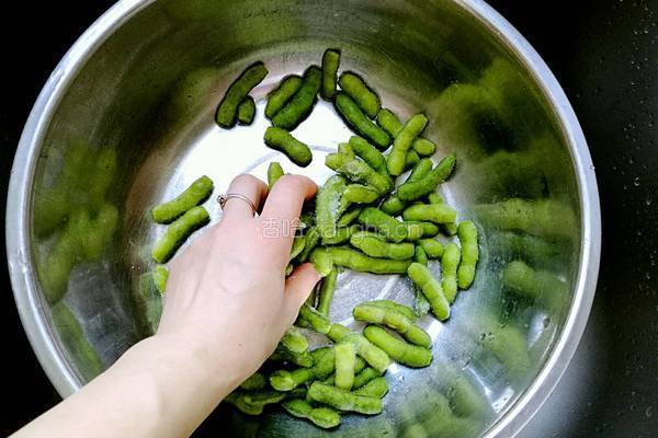 茶香毛豆的做法图解4