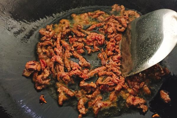 青椒牛肉的做法图解4