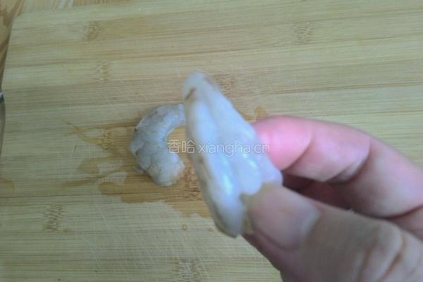 海鲜馄饨的做法图解1