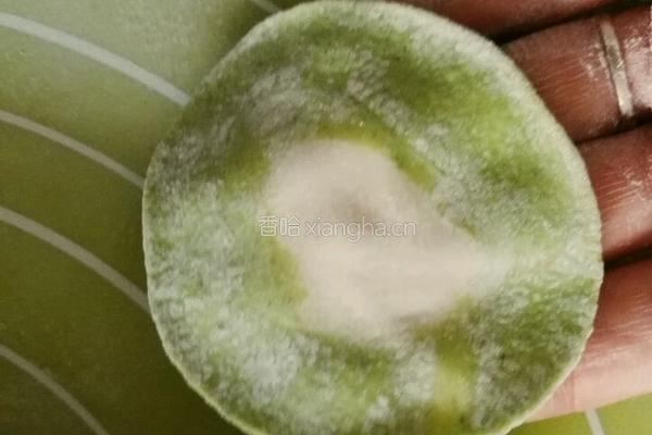 白菜（百财）饺子的做法图解7