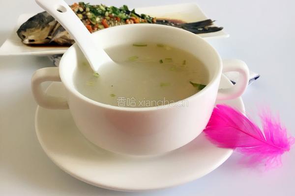 鲫鱼汤的做法图解5