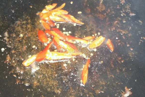 蒜台炒肉的做法图解11