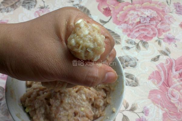 小白菜丸子汤的做法图解6