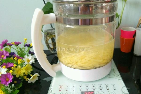 蜂蜜姜茶的做法图解4