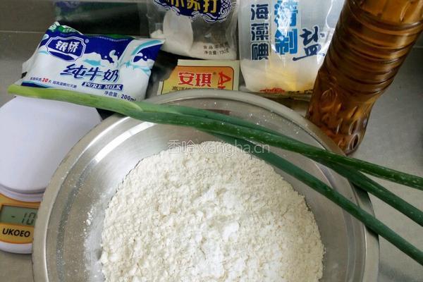 苏打饼干的做法图解1