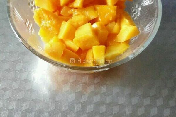 西米芒果露的做法图解2