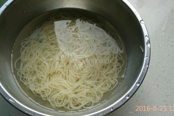 东北冷面的做法图解3