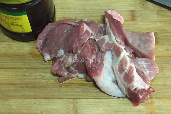 酱肉丝的做法图解1