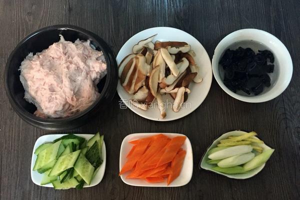 红烧丸子的做法图解1