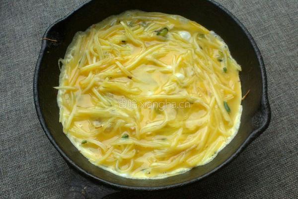 土豆蛋饼的做法图解5