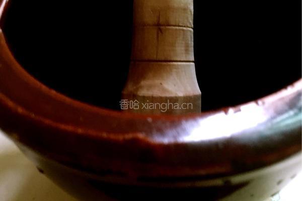 擂辣椒皮蛋的做法图解7
