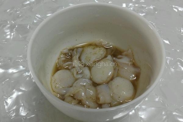 蒜蓉粉丝扇贝的做法图解3