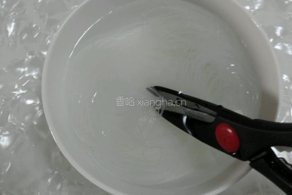 蒜蓉粉丝扇贝的做法图解4