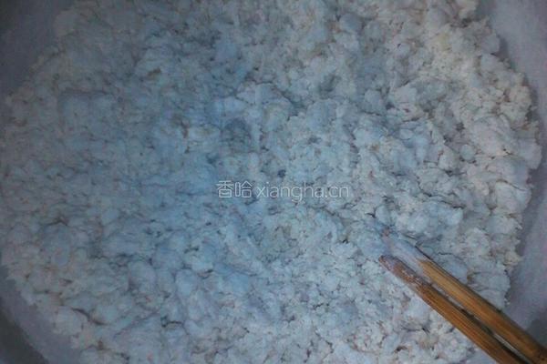 豆芽炒饼丝的做法图解1