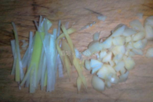 豆芽炒饼丝的做法图解7