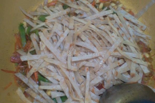 豆芽炒饼丝的做法图解12