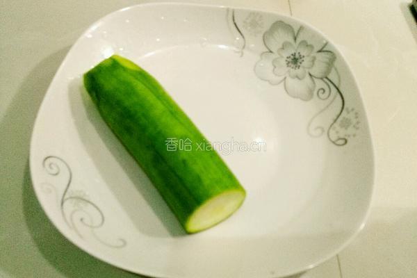 鸡蛋丝瓜汤的做法图解1