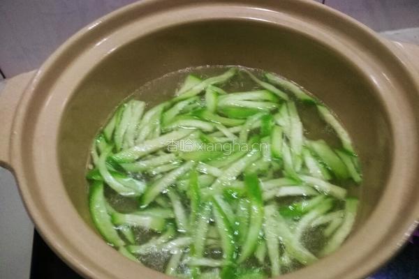 鸡蛋丝瓜汤的做法图解10