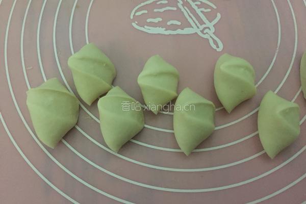 香菇猪肉饺子的做法图解5