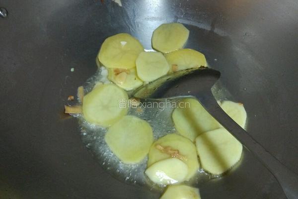 土豆鸡翅的做法图解6