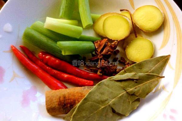 番茄牛肉面的做法图解3