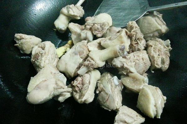 葱烧鸭腿的做法图解3